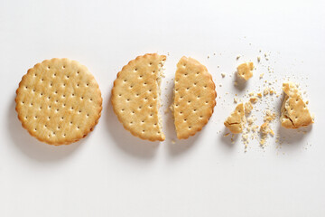 Round filled cookies