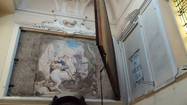 Napoli - Dipinti sovrapposti nell'abside della Basilica di San Giorgio Maggiore