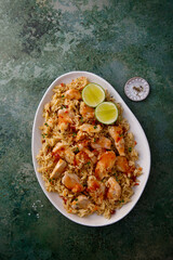 Rice and chicken and sweet chili sauce