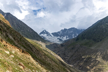 Fototapeta premium Beautiful landscape with Himalayan mountains near Gumri village. It is on the NH 1 Srinagar-Leh highway near the union territory of Ladakh in India.