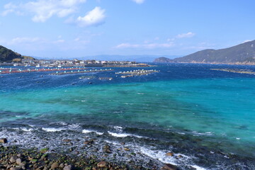 Fototapeta premium 柏島 冬の荒れた海 （高知県 大月町）