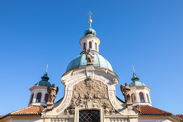 Prag Bila Hora, Church and monastery