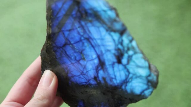 Reflets de labradorite