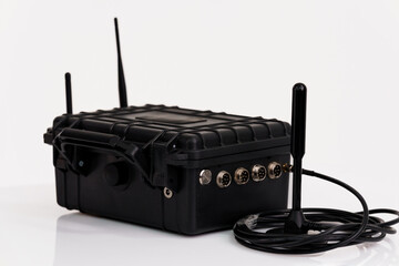 Advanced Portable Electronic Warfare System with Multifunctional Antennas