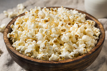 Homemade Healthy Butter Popcorn
