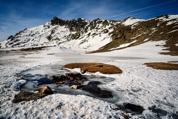 Laguna de Los Pájaros helada