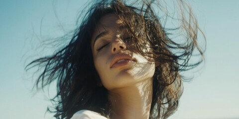 Naklejka premium Captivating and Stunning Portrait of a Lovely Woman with Flowing Hair in Beautiful Nature
