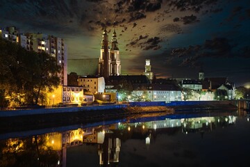 Opole nocą