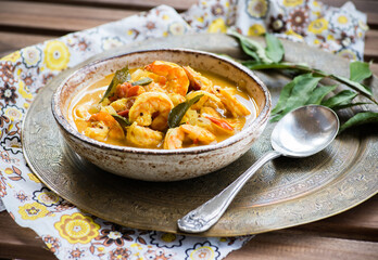 Spicy shrimp curry