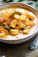 Spicy shrimp curry