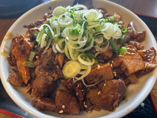チャーシュー丼　Char siu bowl
