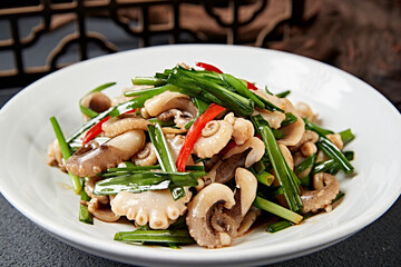 Stir-fried Octopus with Bell Pepper and Chives