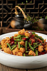 Spicy stir-fried cowpea palm treasure (chicken cartilage and chicken metacarpal bone)