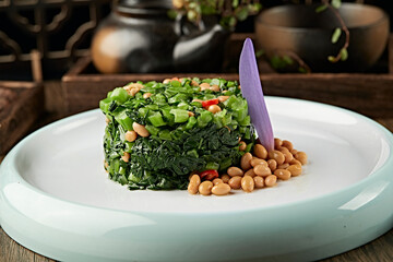 Pickled yellow with chopped kale