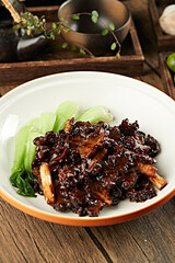 Grilled Cockscomb Mushroom with Scallions