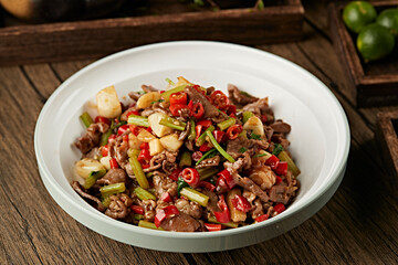 Hunan cuisine delicious Hunan-style stir-fried beef