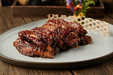 Cumin-flavored grilled pork ribs