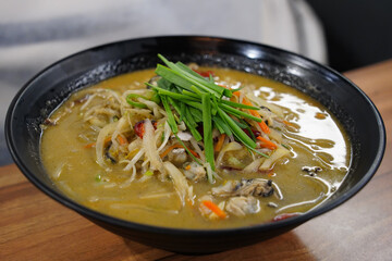Korean-style Chinese noodle dish with a thick broth made with oysters