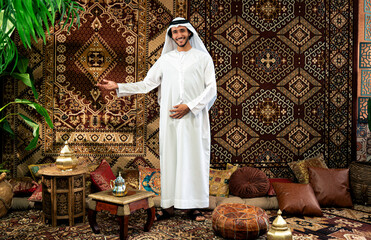 Man from emirati wearing kandura outfit