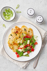 Kartoffeln mit Zuckerschoten