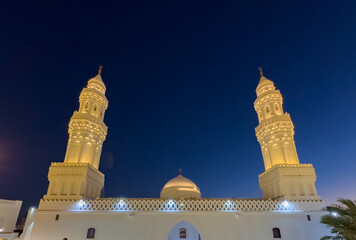 Qiblatain Mosque at Night – A Historic Islamic Landmark in Madinah