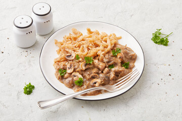 Spätle mit Jackfrucht-Ragout vegan