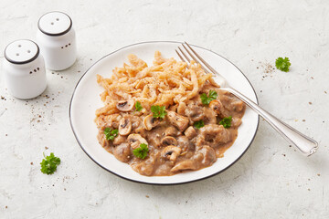 Spätle mit Jackfrucht-Ragout vegan
