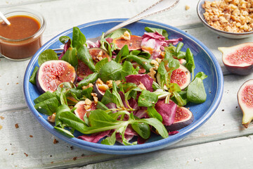 Herbst-Salat mit Feigen