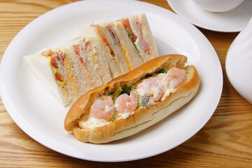 ミックスサンド　海老サンド