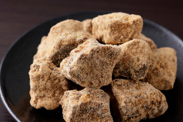 黒糖　Brown sugar