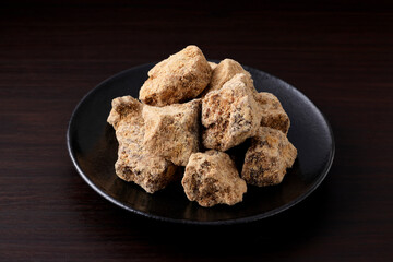 黒糖　Brown sugar