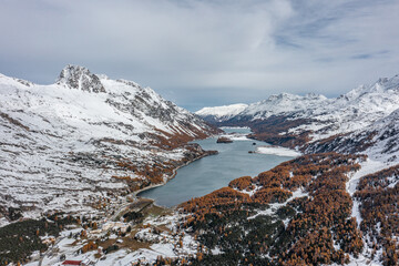 Silsersee aus der Luft
