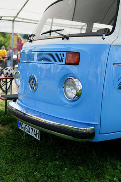"Vw T2 Imagens – Procure 451 fotos, vetores e vídeos | Adobe Stock