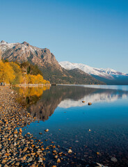 Obraz premium Lago Gutiérrez - Bariloche, Patagonia Argentina