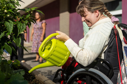 Engaging Activities at Mental Health Day Center for Inclusion