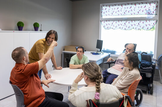 Supportive group activities at a day center for mental disabilities