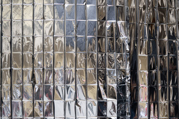 textura de manta de mylar recién desdoblada con rectángulos marcados