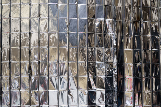 textura de manta de mylar reci&eacute;n desdoblada con rect&aacute;ngulos marcados