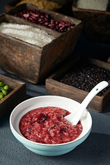 Delicious and nutritious red bean, barley, red dates and multi-grain porridge