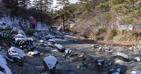 冬の西の河原公園の風景