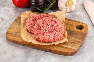 Raw round beef cutlet minced meat