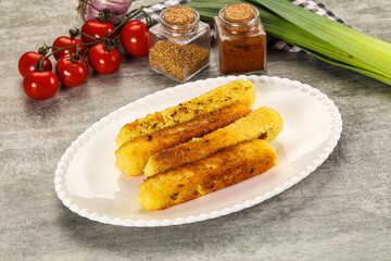 Crispy breaded mozarella cheese sticks