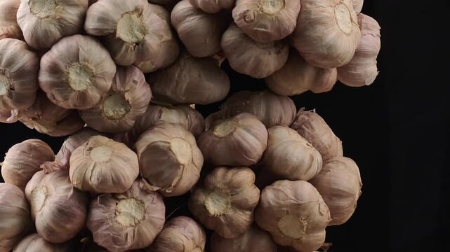 Dried garlic in a basket
