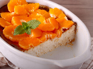 cheesecake in baking tin