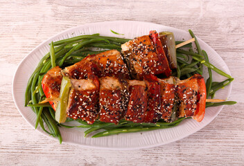 fried salmon and green beans