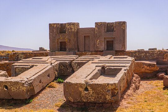 Puma Punku" Images – Browse 155 Stock Photos, Vectors, and Video | Adobe  Stock