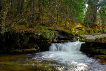 R&iacute;o Lozoya con capturas de larga exposici&oacute;n