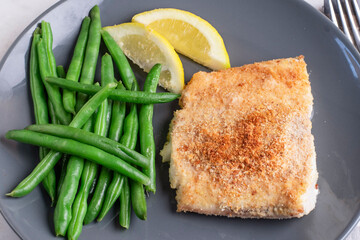 baked cod  served with green beans