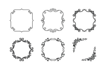 Obraz premium Elegant Black and White Decorative Frames Set