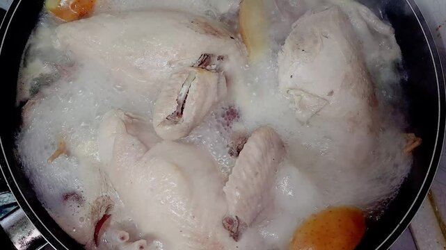 한국 음식 백숙 삼계탕 닭고기